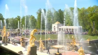 Александр Беглов поздравил петербуржцев с 320-летием Петергофа