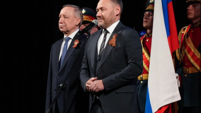 Александр Беглов и Александр Бельский поздравили ветеранов и военнослужащих с наступающим 9 мая