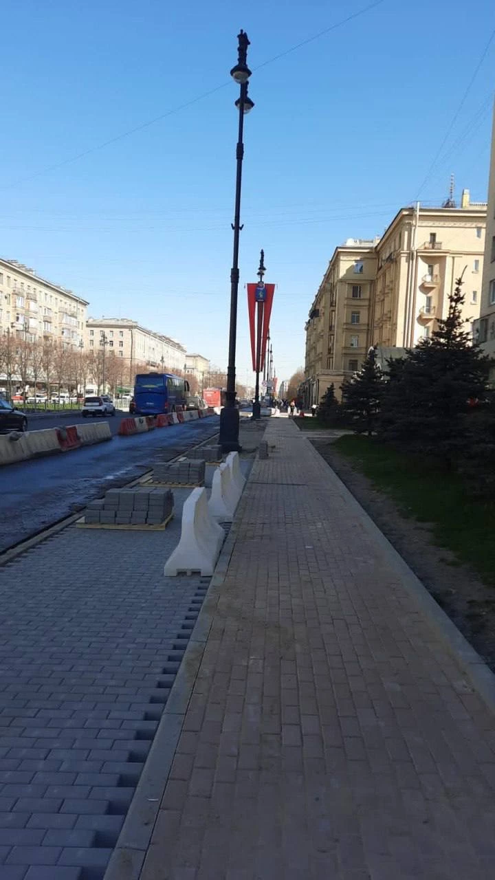 На Московском проспекте продолжается ремонт дороги - tvspb.ru