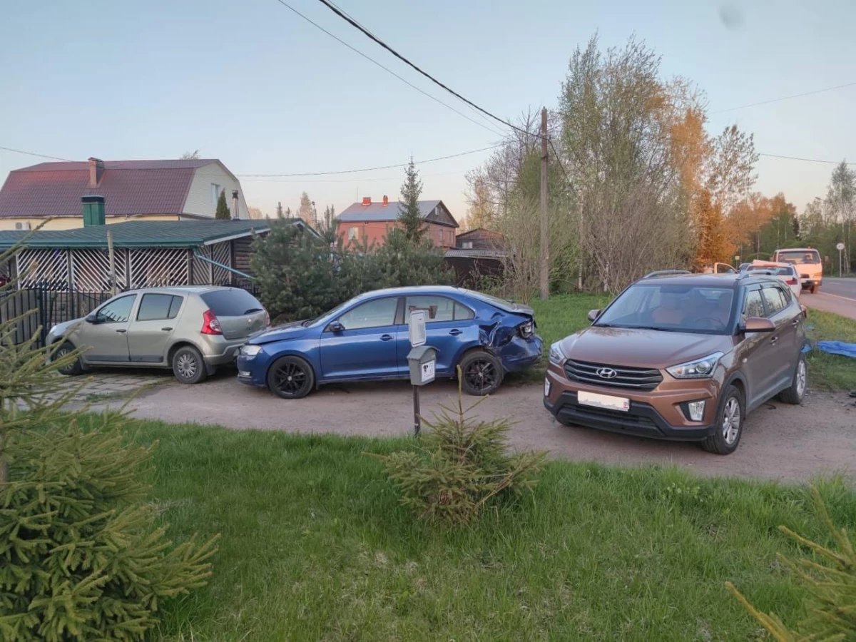 Петербурженке дали условный срок и запретили управлять авто за смертельное ДТП в Стрельне - tvspb.ru