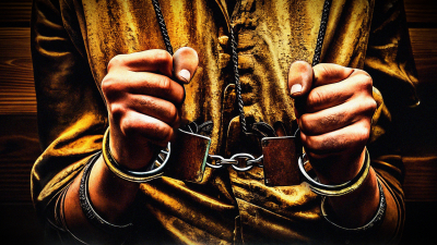 В Выборгском районе задержаны подозреваемые в уличном грабеже