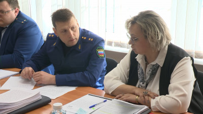 Прокурор Петербурга Виктор Мельник провел личный прием жителей Северной столицы