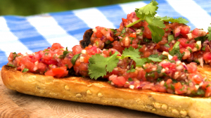 Соус сальса на дачный манер