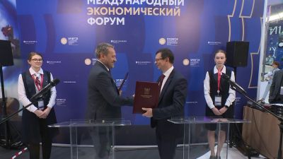 Заксобрание Петербурга и ВШЭ подписали соглашение о сотрудничестве