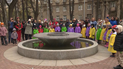 Во дворе дома на Московском проспекте фонтан получил вторую жизнь