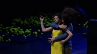 Театральный фестиваль в ТЮЗе завершился спектаклем «Женя + Таня = любовь»