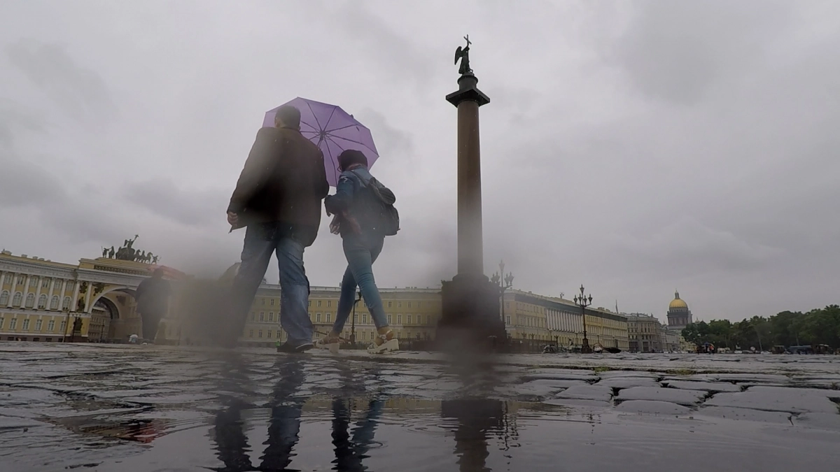 Петербуржцев предупредили о кратковременных дождях в выходные - tvspb.ru