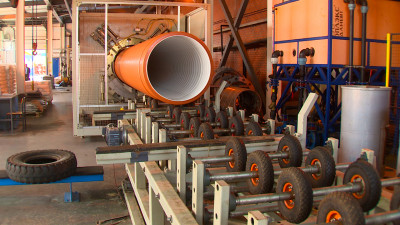 Петербургский завод запустил новую линию по производству труб из полиэтилена