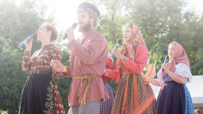 В парке Лопухинского сада состоится праздник народного костюма «Нарядный день»