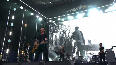 В Петербурге состоялось шоу «Рок над Невой»