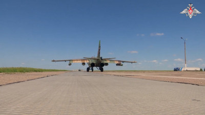 Минобороны РФ: Пара Су-25 мастерски выполнила боевую задачу