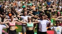 В парке 300-летия отметили Международный день йоги