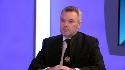 Политолог Дмитрий Солонников прокомментировал предложение Александра Беглова об усилении ответственности банков перед клиентами