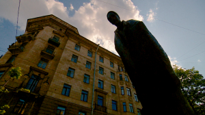 «Давно стихами говорит Нева»: Петербург глазами русских классиков