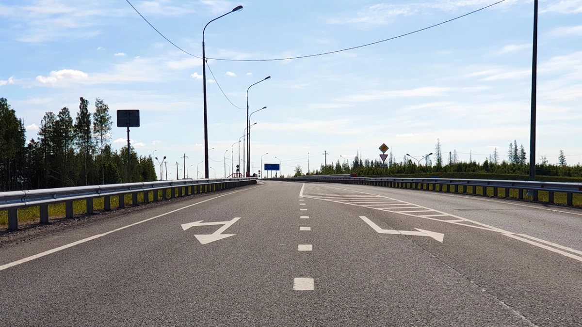 В Петербурге на Пулковском шоссе установили 923 диодных светильника - tvspb.ru