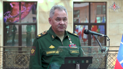 Министр обороны вручил медали «Золотая Звезда» героям СВО