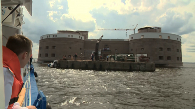 Реставраторам Петербурга показали, как восстанавливают кронштадтские форты