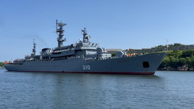 В порту Гаваны торжественно встретили учебный корабль «Перекоп» Ленинградской военно-морской базы ВМФ