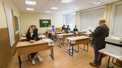 Александр Беглов: Более 60% петербургских выпускников выбрали математику для сдачи ЕГЭ – это на 15% выше среднероссийского показателя