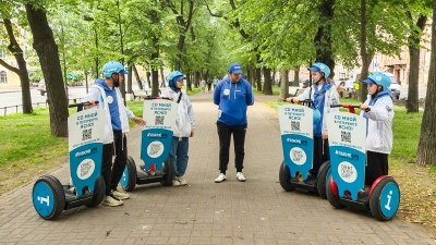 С начала летнего сезона поддержку мобильных помощников получили более 25 тысяч гостей Петербурга