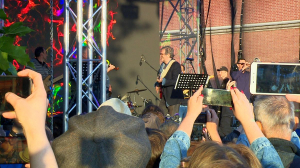 Эмир Кустурица выступил в Петербурге на фестивале этнической музыки