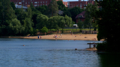 Синоптик сообщил, что купальный сезон в Петербурге продлится до конца лета