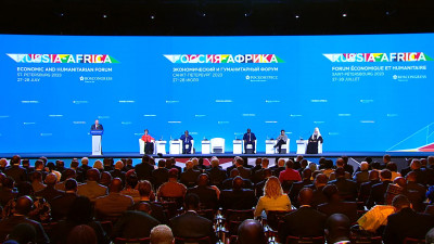 Путин заявил о готовности РФ бесплатно поставить зерно нескольким странам Африки