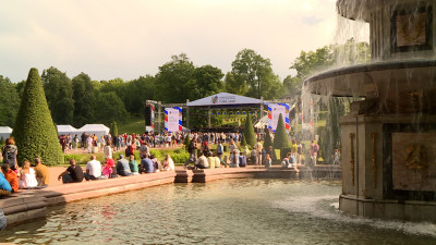 В музее-заповеднике «Петергоф» прошёл молодёжный фестиваль духовых оркестров «С тобой, страна!»