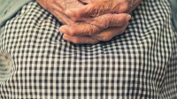 Ученые: Пенсионеры больше радуются жизни при высоком мелатонине