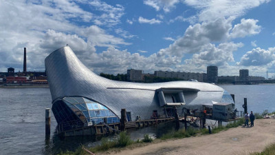 В Петербурге суд расторг договор с собственником «Серебряного кита»
