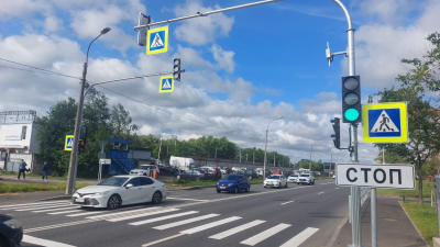 Еще на двух крупных улицах Петербурга установили новые светофоры