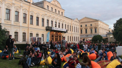 В парадном дворе Шереметевского дворца прозвучат этно-джаз, этно-рок и горловое пение