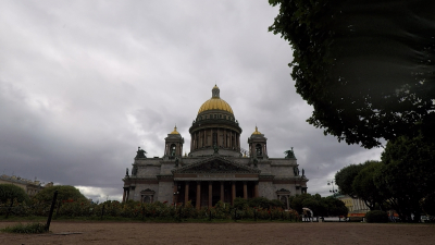 Петербуржцев ждут +24 градуса и дожди в понедельник