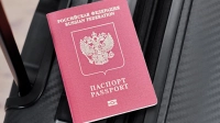 Более 171 тысячи петербуржцев ограничили в праве выезда за границу