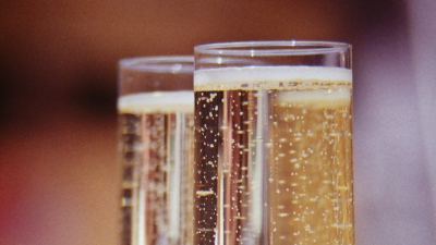 В Петербурге подскочили объёмы производства шампанского