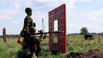 Военнослужащие по призыву ЦВО уничтожили «противника» на полигоне
