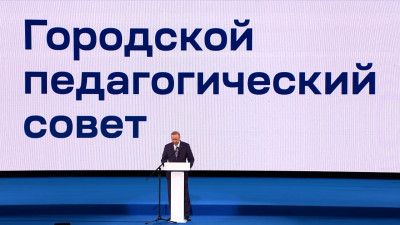 Александр Беглов: В 2024 году дефицит мест в школах и детсадах будет ликвидирован