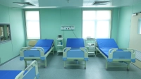 Онкоцентр и хирургическое отделение больницы в Мариуполе отремонтируют к концу года