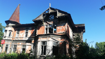 Владельца дачи Шауба в Лахте снова обязали отреставрировать здание
