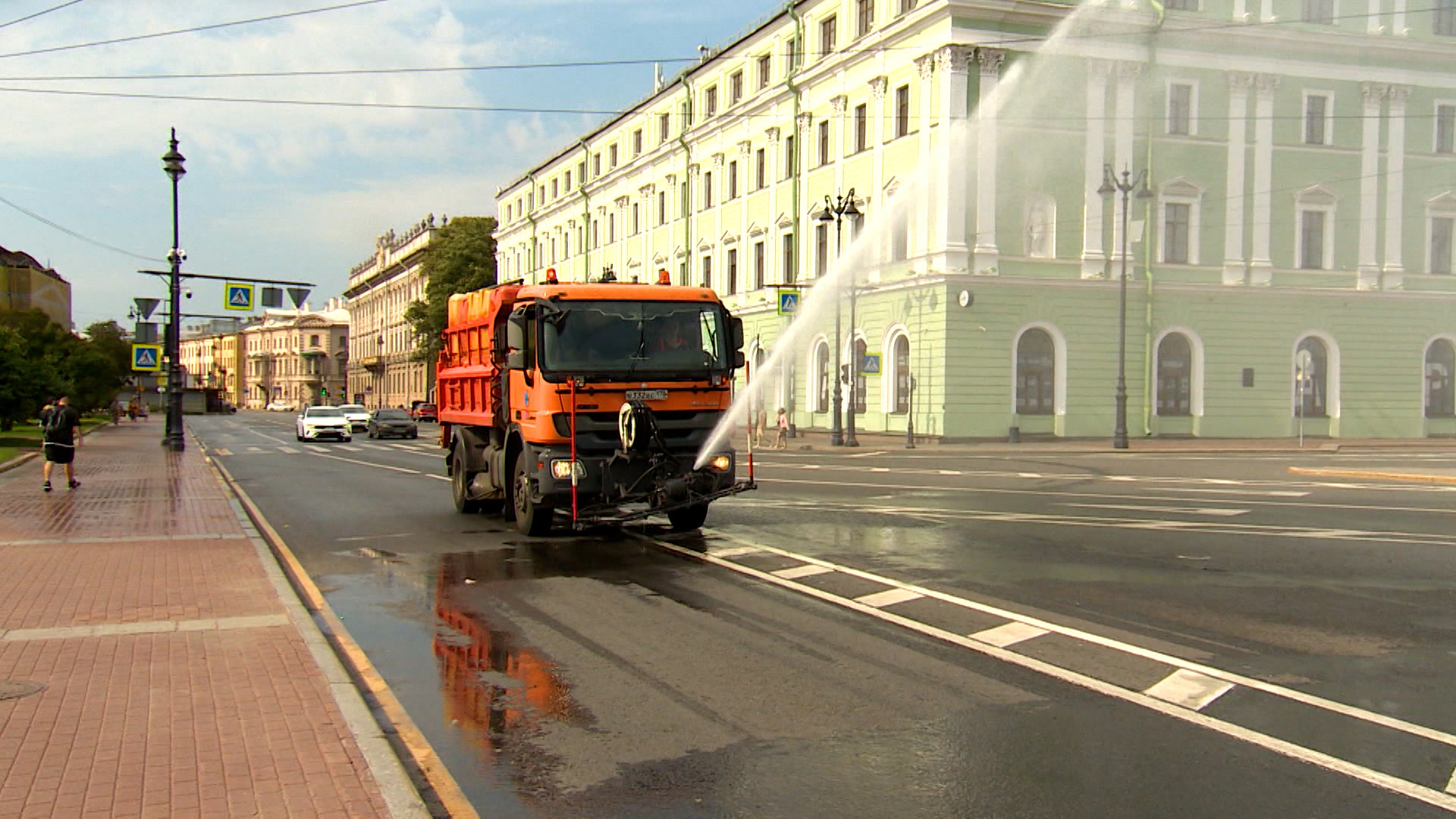 Как Петербург справился с жарой