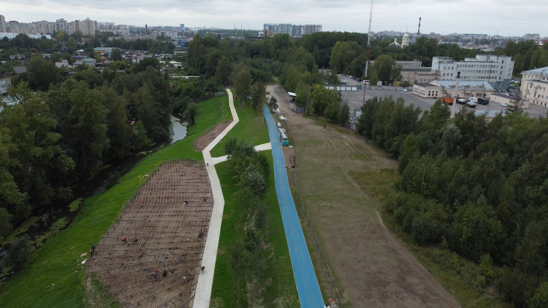 В Петербурге на набережной реки Лубья появится новое место для отдыха |  Телеканал Санкт-Петербург