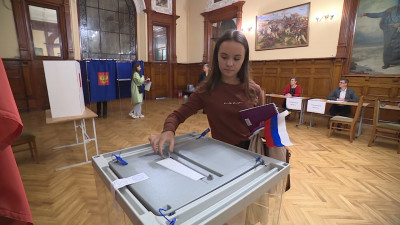 В Петербурге завершилось досрочное голосование жителей новых регионов на выборах депутатов законодательных органов