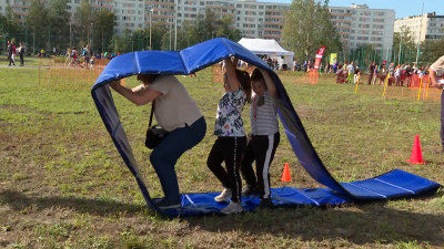 Необычную эстафету организовали для детей на Семейном фестивале в Петербурге 