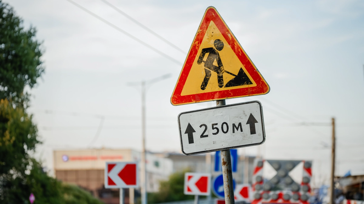 Троицкая площадь, Выборгское шоссе и не только: где в Петербурге ограничат движение с 24 сентября - tvspb.ru