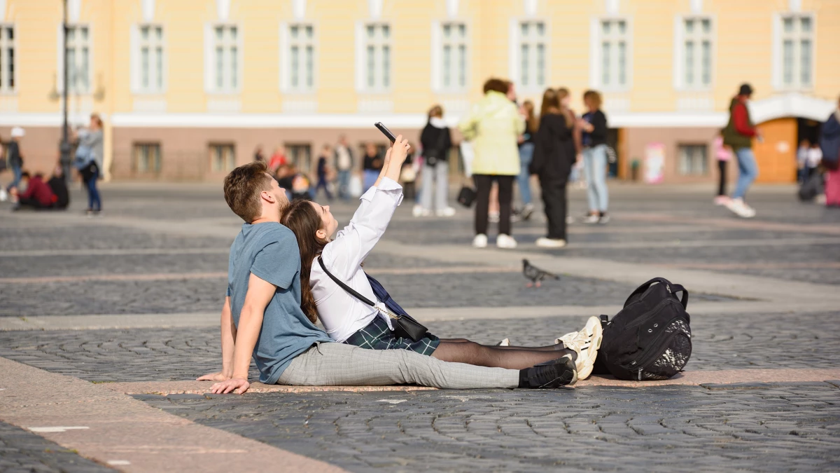 Почти 20% петербуржцев готовы к курортным романам - tvspb.ru