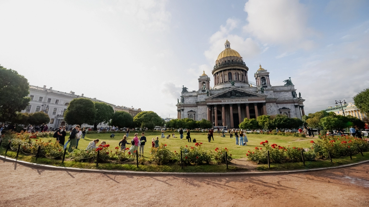 Петербург стал самым популярным направлением для осенних путешествий - tvspb.ru