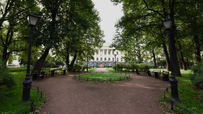 В саду Салтыкова-Щедрина обновят освещение к 200-летию писателя