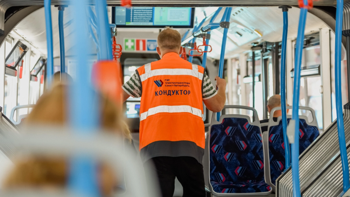 В общественном транспорте Петербурга на соблюдение правил оплаты проезда  проверили более 29 млн пассажиров - tvspb.ru