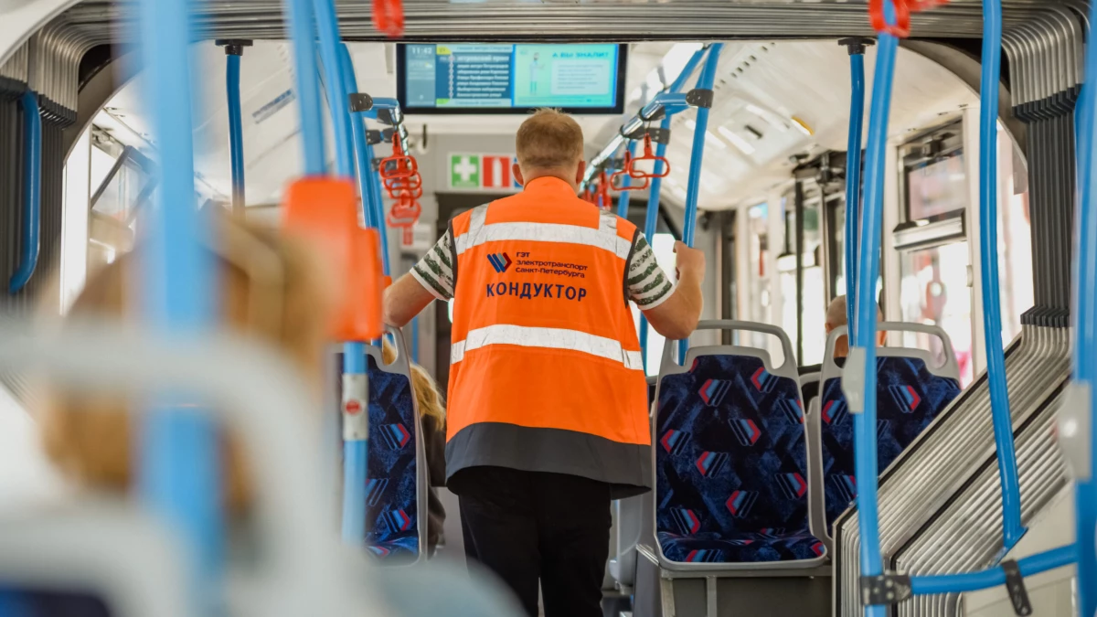 В Петербурге умер пассажир-дебошир во время конфликта с кондуктором - tvspb.ru