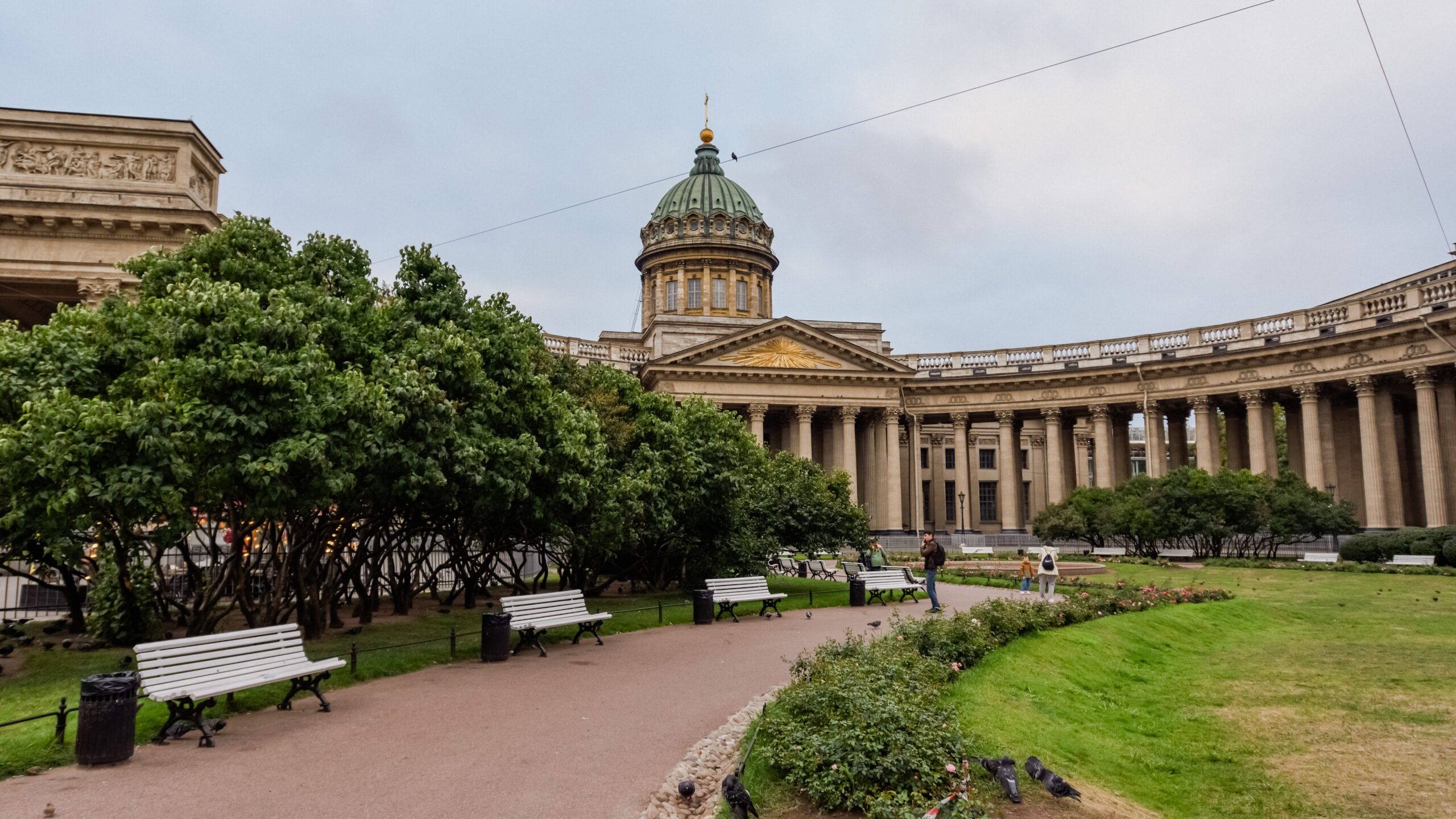 Петербург стал одним из самых популярных направлений для отдыха с детьми  этой осенью | Телеканал Санкт-Петербург